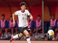 乐鱼体育登录-王钰栋被捧杀？名记泼冷水：他仍不够格领军国足！25岁再考虑留洋